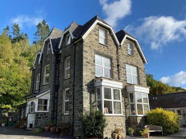 House for sale in City of London, Greater London