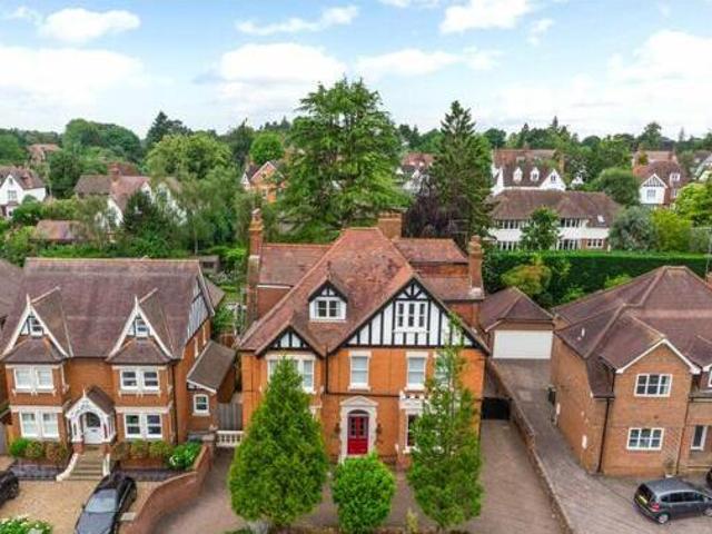 House for sale in Hatching Green, Five Acres