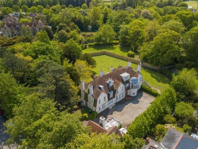 House for sale in Sandwich, Ash