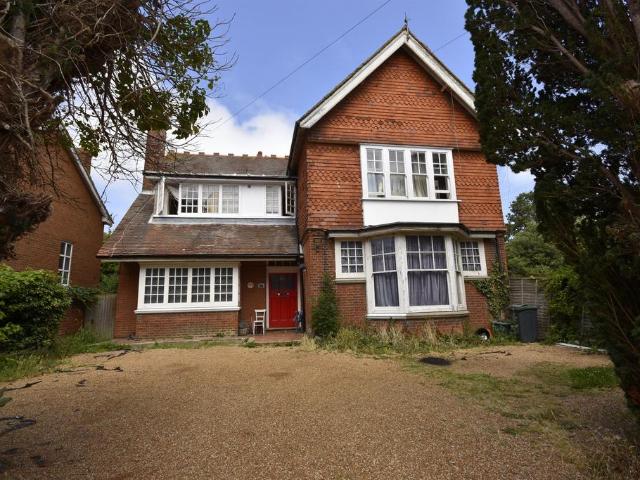 Flat for sale in Westgate-on-Sea, Acol