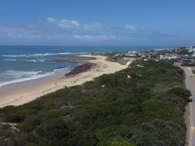 House for sale in Bushmans River Mouth, Eastern Cape