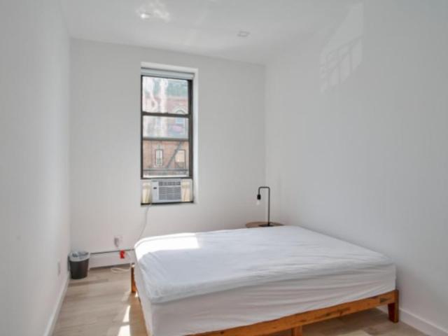 Room for rent in Queens, Arverne