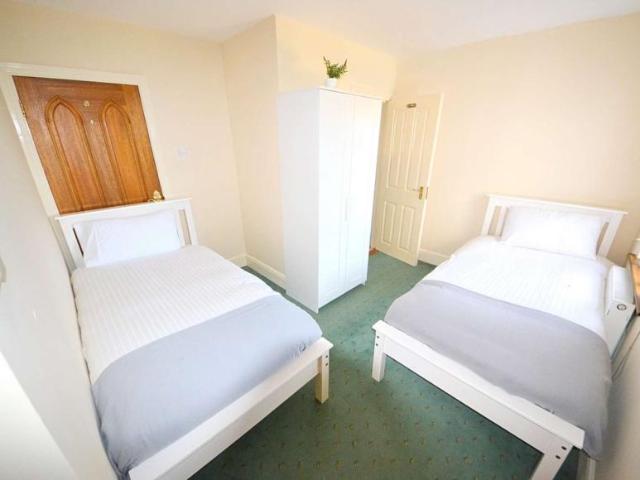 Property to rent in Bluebell, North Tipperary