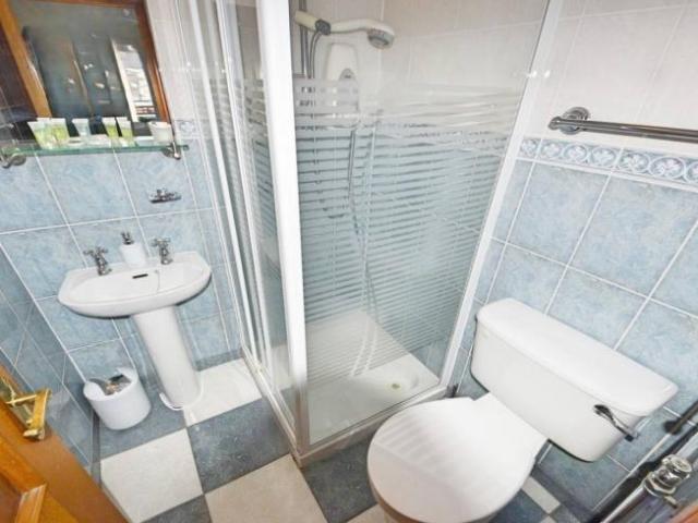 Property to rent in Bluebell, North Tipperary
