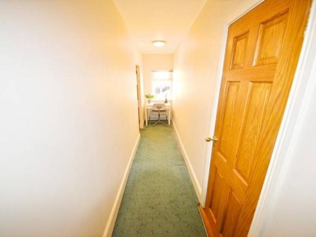 Property to rent in Bluebell, North Tipperary