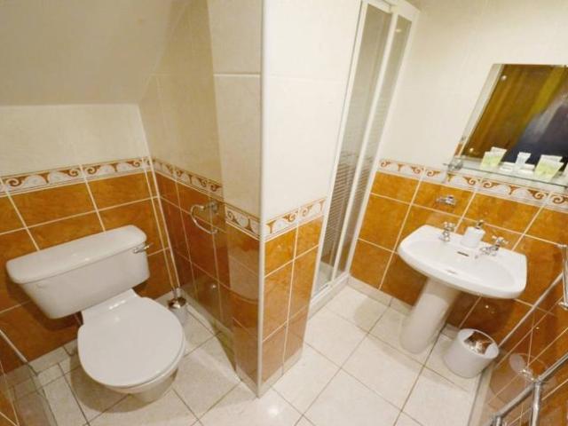 Property to rent in Bluebell, North Tipperary