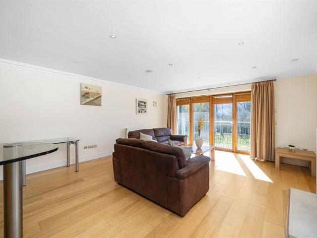 Apartment to rent in North Tipperary