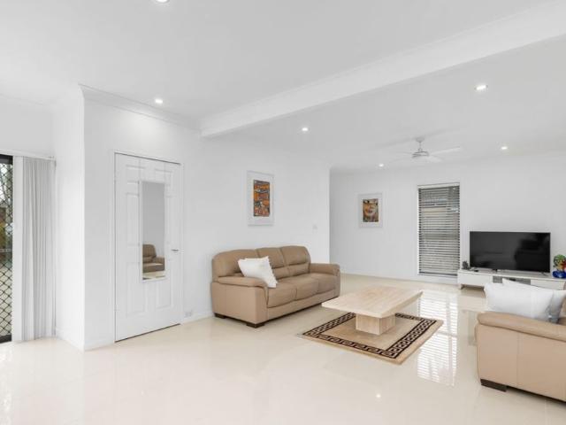 Apartment for rent in Fernbrook, Queensland