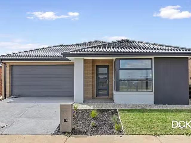 House for rent in Huntly, Victoria