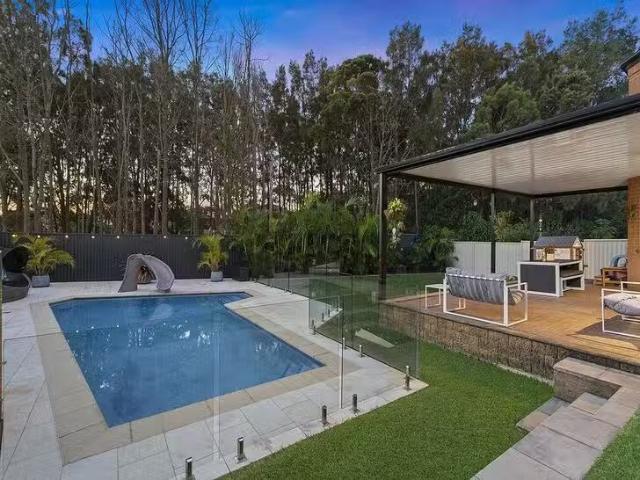 House for rent in Little Bay