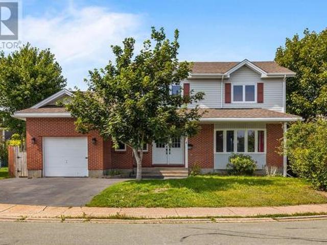 House for sale in Foxtrap, Newfoundland And Labrador