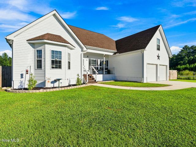 House for sale in Bolton, North Carolina