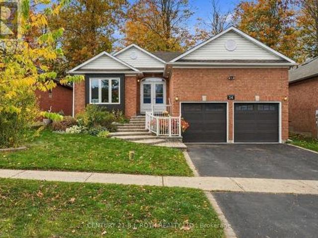 House for sale in Barrie, Central Ontario