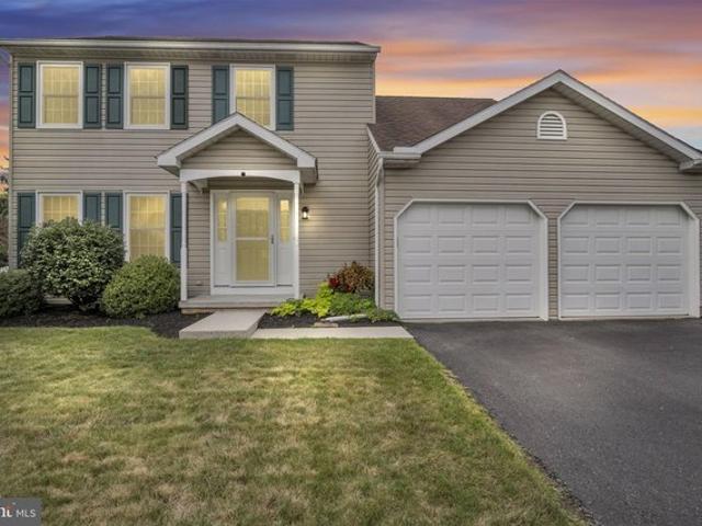 House for sale in Cumberland, Pennsylvania