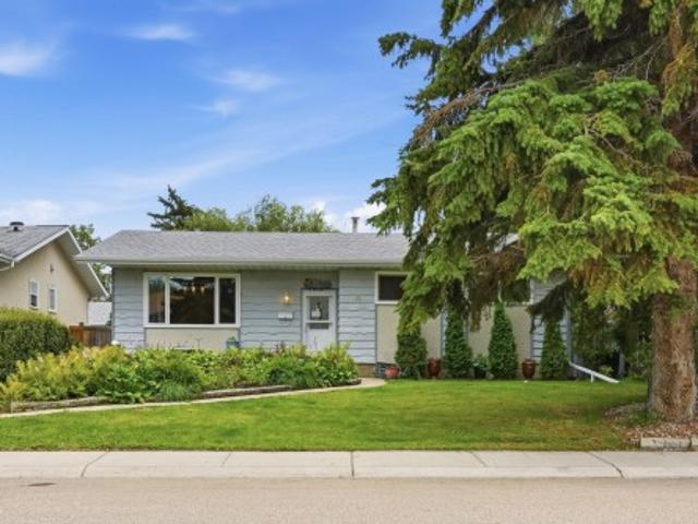 House for sale in Spruce Grove, Alberta
