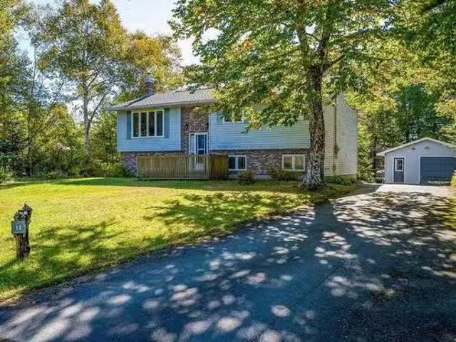 House for sale in Lake Echo, Nova Scotia