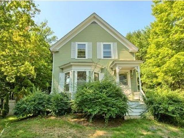House for sale in Pepperell, Massachusetts