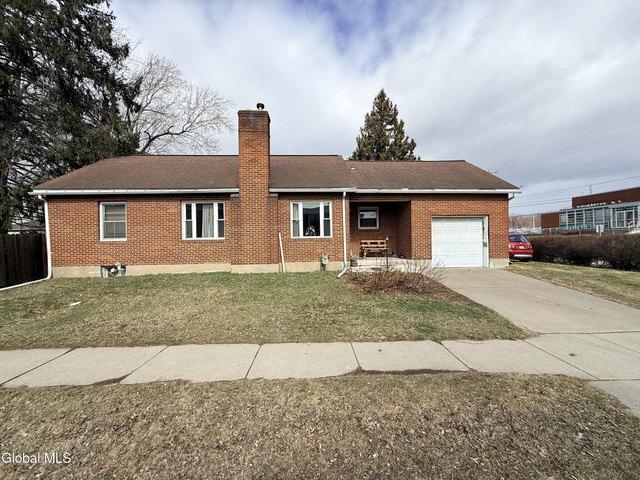 House for sale in Binghamton, New York