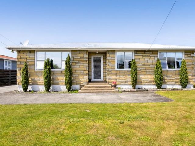 House for rent in Taranaki