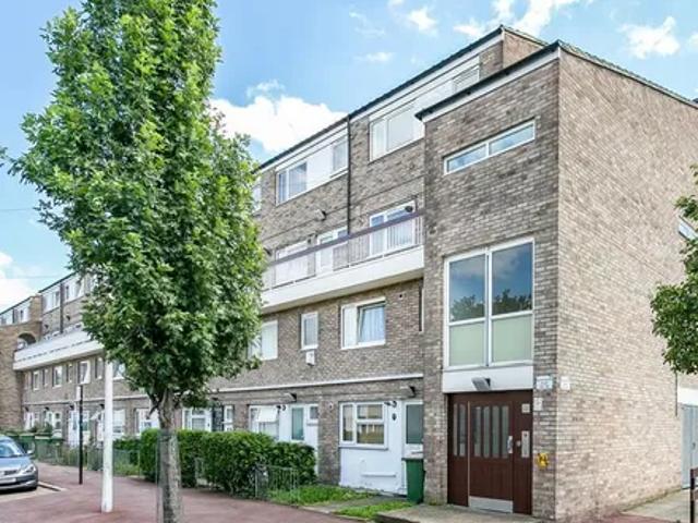 Apartment for rent in Maryland, Greater London