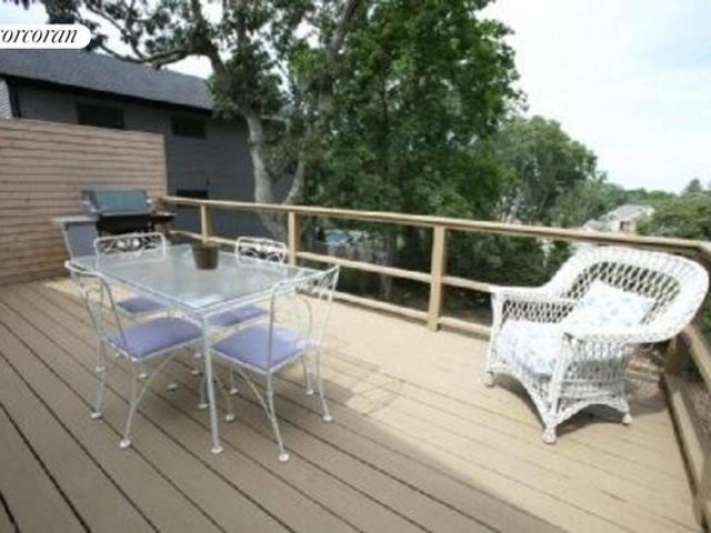 House for sale in Wainscott, New York