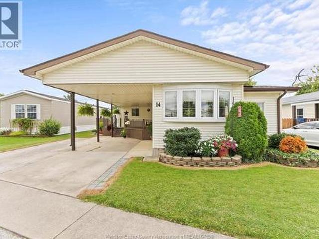 House for sale in Essex, Ontario