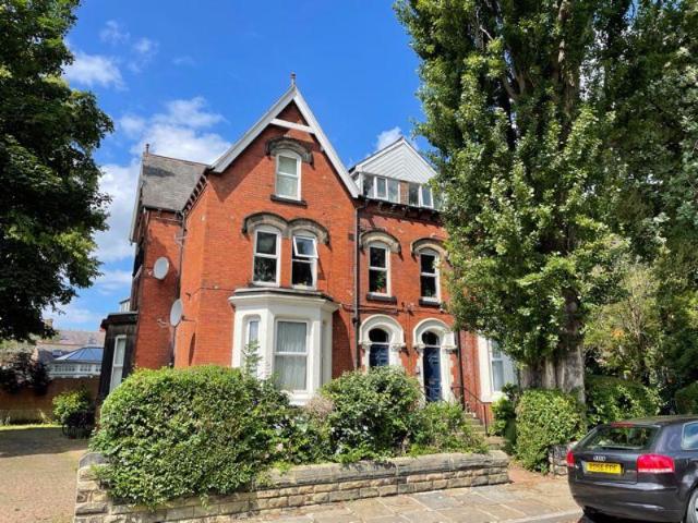 Apartment for rent in Burley, Leeds