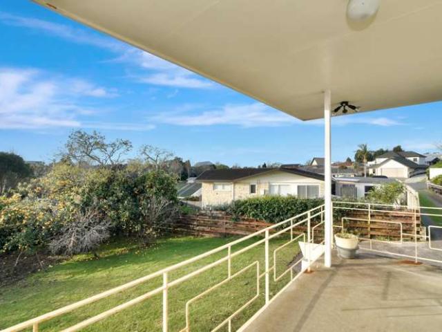 House for sale in Omokoroa, Bay Of Plenty