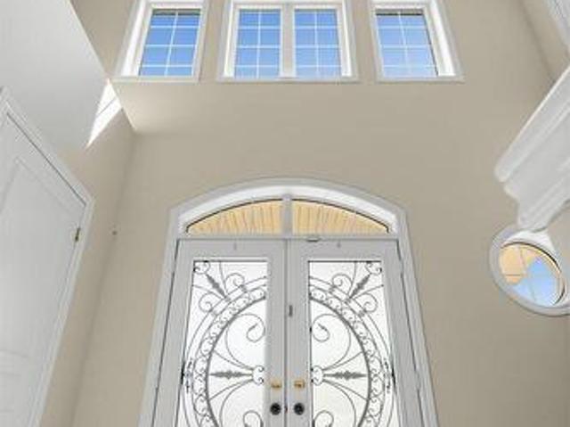 House for sale in Georgina, Ontario