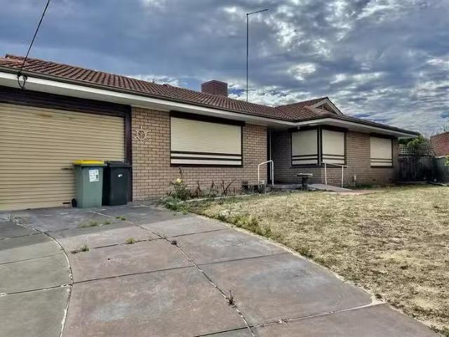 House for rent in Silver Sands