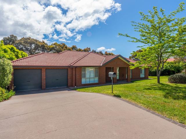 House for rent in Jerrabomberra, Queanbeyan