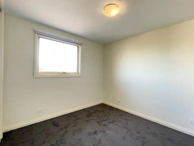 Townhouse for rent in Melbourne