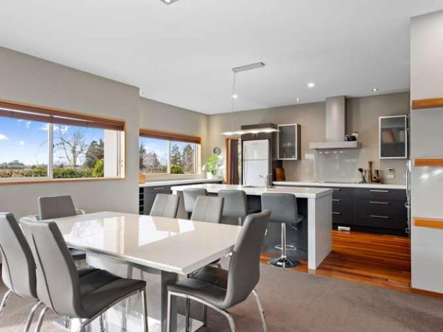 House for sale in Hakatere, Canterbury