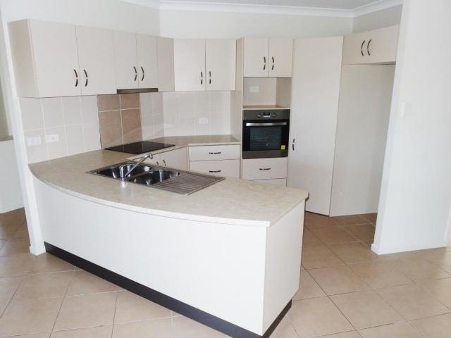 House for rent in Bushland Beach, Queensland