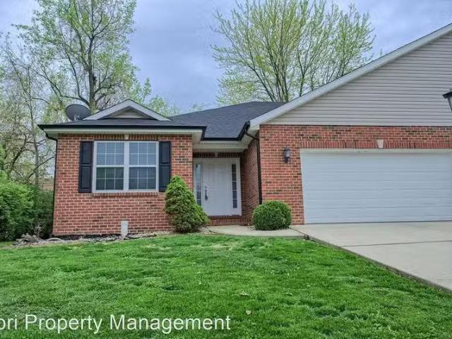 Condo for rent in East Saint Louis