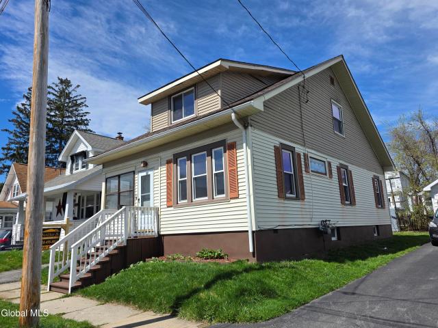 House for sale in Amsterdam, New York