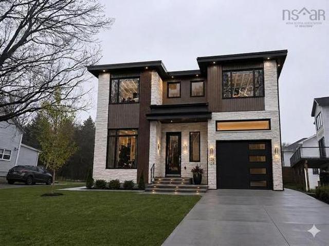 House for sale in Dartmouth, Nova Scotia