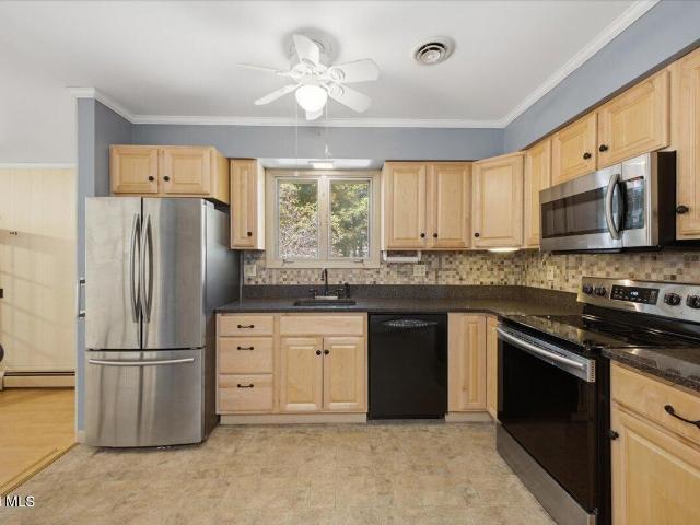 House for sale in Cleverdale, New York