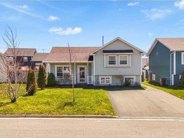House for sale in Paradise, Newfoundland And Labrador