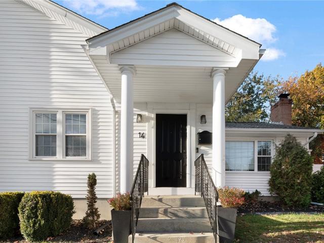 House for sale in Valley Falls, Cumberland