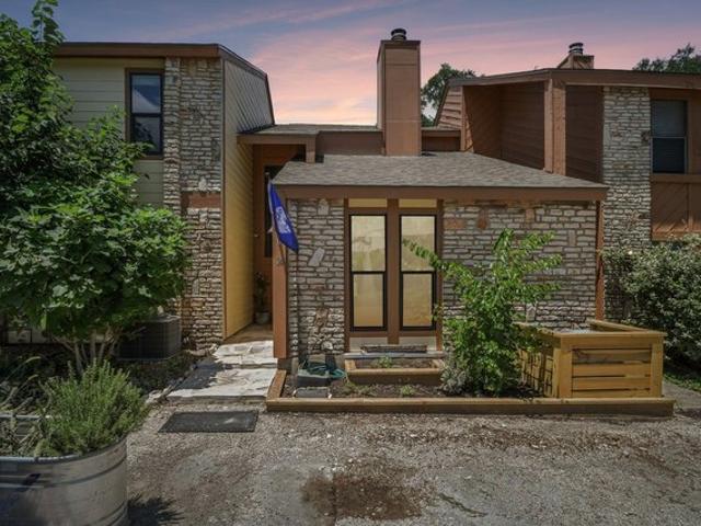 Townhouse for sale in Hays, Texas