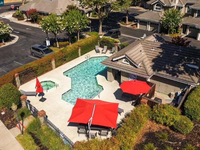 Condo for sale in Danville Oaks, Danville