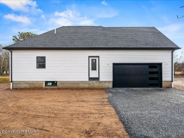 House for sale in Carbon, Pennsylvania