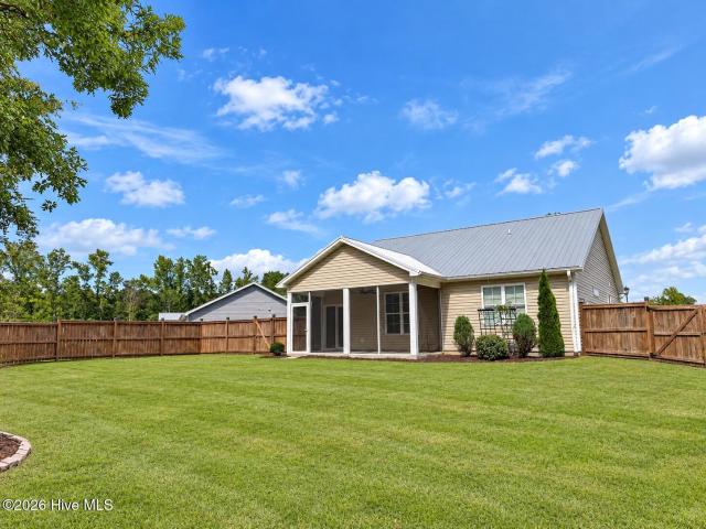 House for sale in Hallsboro, North Carolina