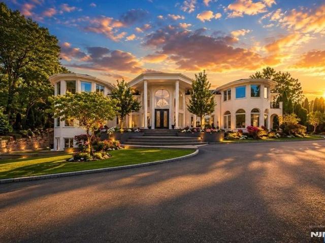 House for sale in Cresskill, Bergen County
