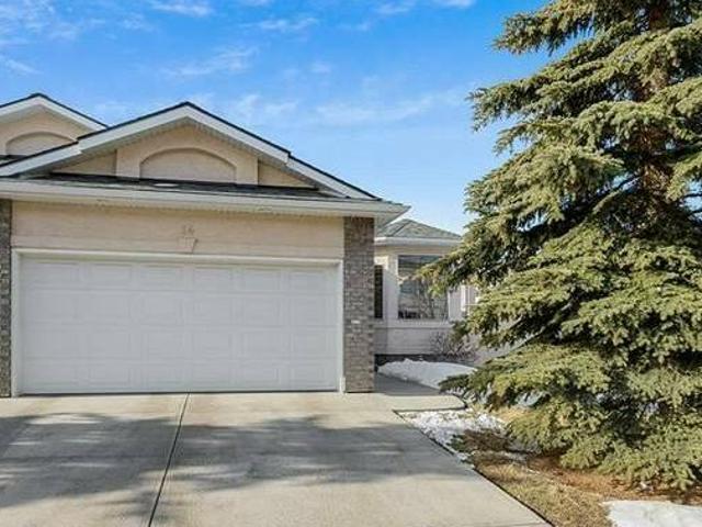 House for sale in Cochrane, Alberta