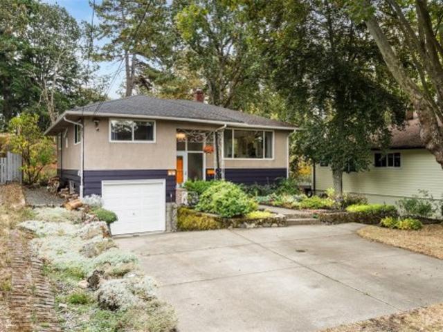 House for sale in View Royal, Capital Regional District