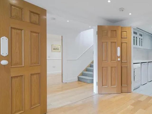 House for rent in East Sheen, Greater London