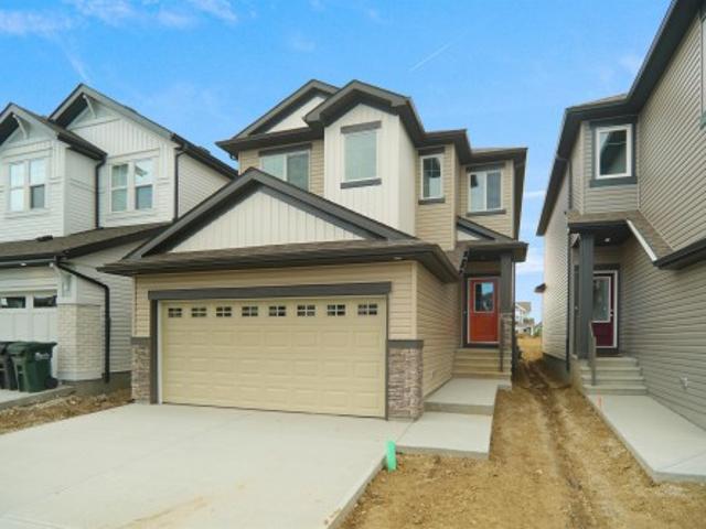 House for sale in Spruce Grove, Alberta