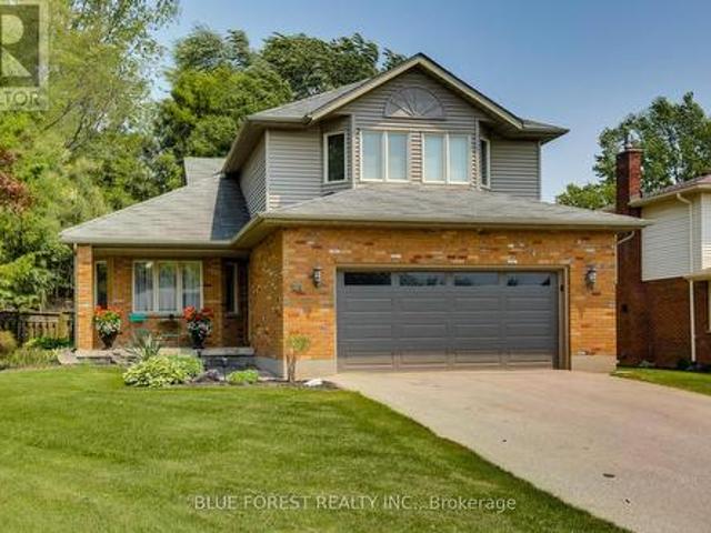 House for sale in Thames Centre, Ontario